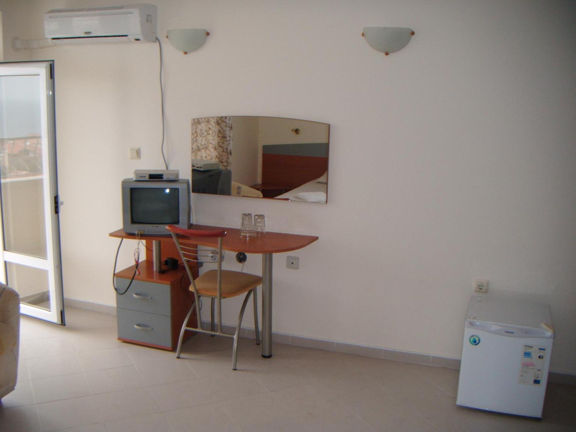 Hotel Babeva Sveti Vlas Ngoại thất bức ảnh
