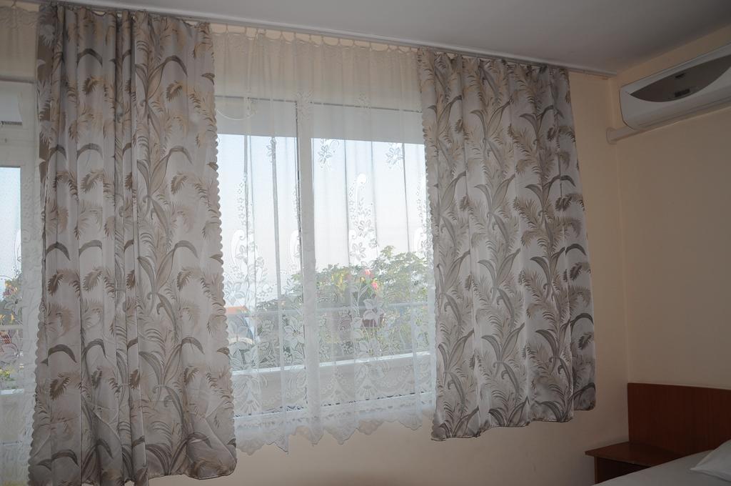 Hotel Babeva Sveti Vlas Ngoại thất bức ảnh