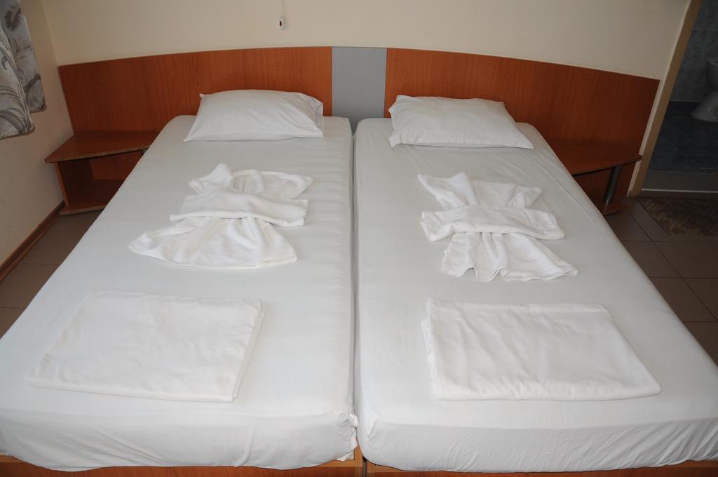 Hotel Babeva Sveti Vlas Ngoại thất bức ảnh