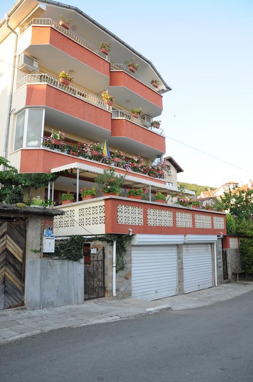 Hotel Babeva Sveti Vlas Ngoại thất bức ảnh