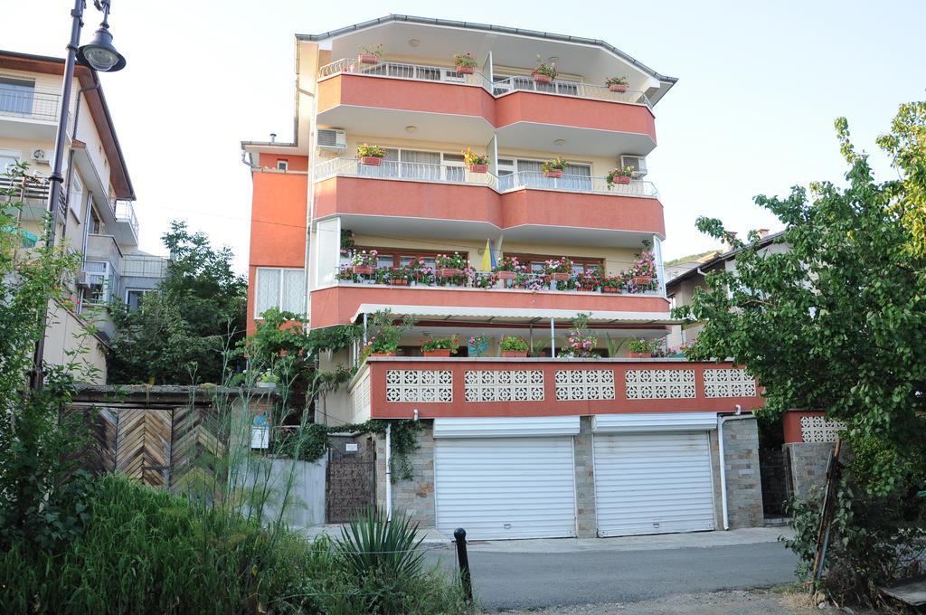 Hotel Babeva Sveti Vlas Ngoại thất bức ảnh
